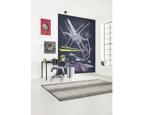 Cameră cu birou, scaun și fototapet Star Wars