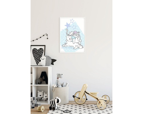 Cameră de copii cu poster cu personaje de desene animate adormite