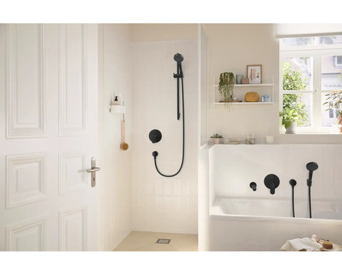 Baie cu duș, cadă și robinete