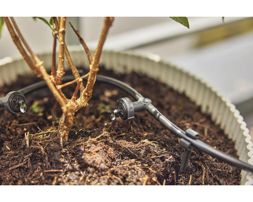 Sistem de irigare prin picurare pentru plante în ghiveci