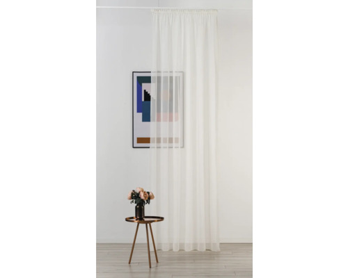 Cortină deschisă, transparentă, cu prindere cu bandă de încrețire în cameră