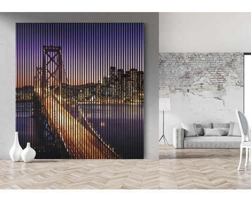 Imagine de perete decorativă cu motiv de pod într-o cameră modernă.