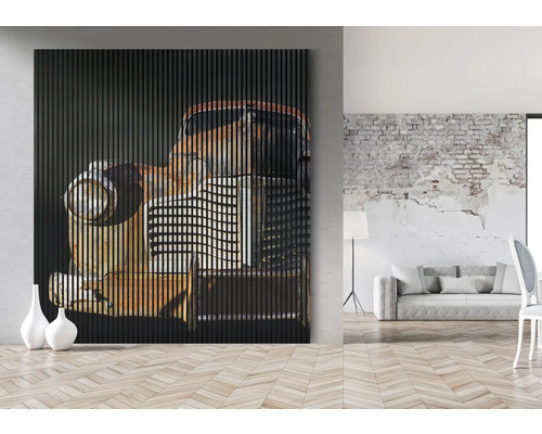 Panou decorativ de perete cu motiv de mașină de epocă în camera de zi.