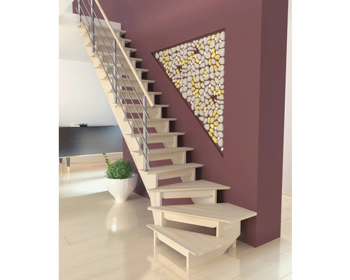 Scară din lemn deschis la culoare cu balustradă din oțel inoxidabil și perete decorativ