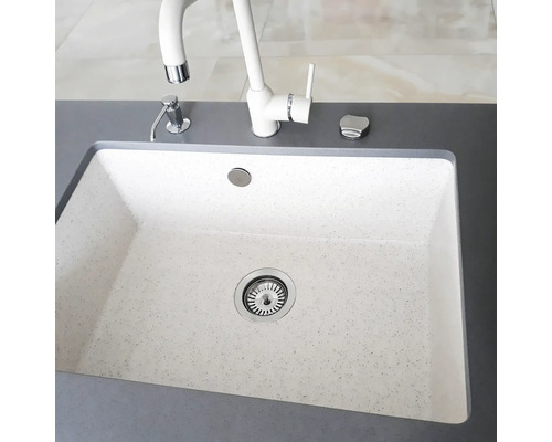 Chiuvetă de bucătărie cu robinet și dozator de săpun