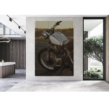 Panouri decorative de perete cu motiv de motocicletă într-un spațiu modern