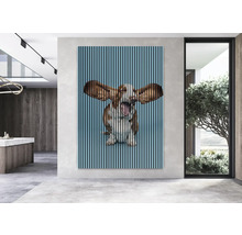 Imagine decorativă de perete cu motiv de câine în sufragerie modernă