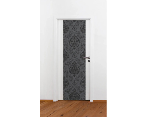 Ușă de interior cu model floral în centru