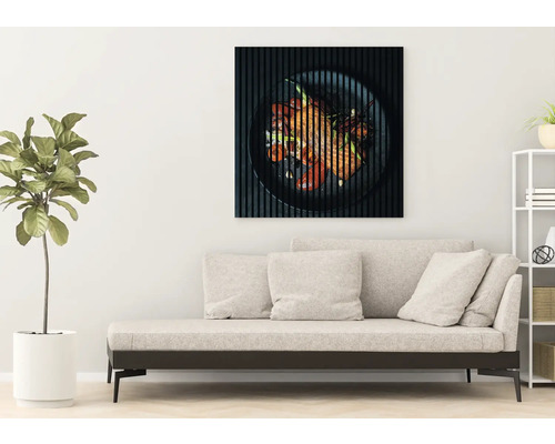 Imagine de perete decorativă cu motiv alimentar deasupra unei canapele