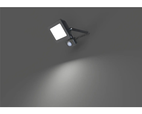 Reflector LED de exterior cu senzor de mișcare