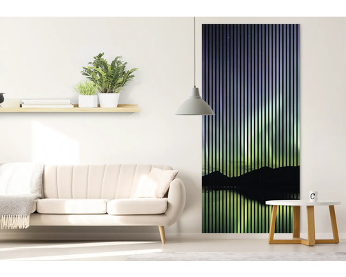 Living cu canapea, măsuță laterală și panou acustic cu motiv peisagistic