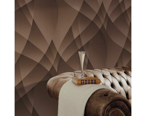 Decor decorativ de perete cu model geometric de tapet deasupra unei canapele