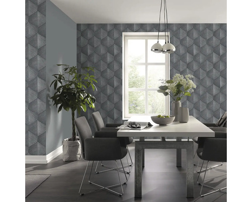 Sufragerie cu tapet geometric și masă de sufragerie