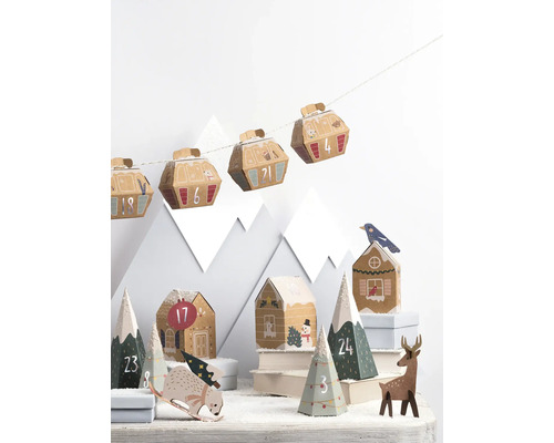 Decorațiuni de Crăciun cu calendar de Advent în design de gondolă și casă și peisaj montan