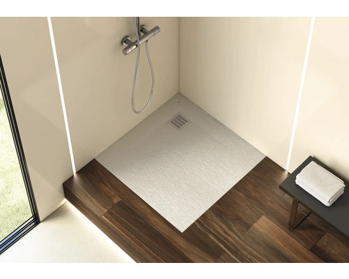 Duș walk-in cu cap de duș și cadă de duș din gresie