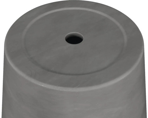 Partea inferioară a unui ghiveci de flori cu orificiu de drenaj