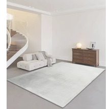 Living cu canapea, comodă și covor