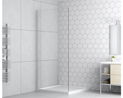 Baie cu cabină de duș, dulap sub chiuvetă și calorifer portprosop