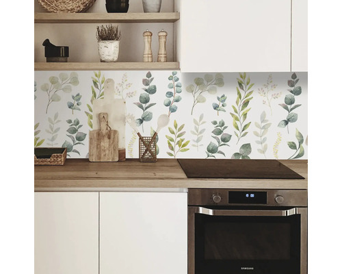 Scenă de bucătărie cu protecție împotriva stropilor cu motiv floral