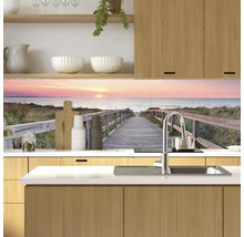 Protecție de perete pentru bucătărie cu motiv de plajă în spatele unei chiuvete