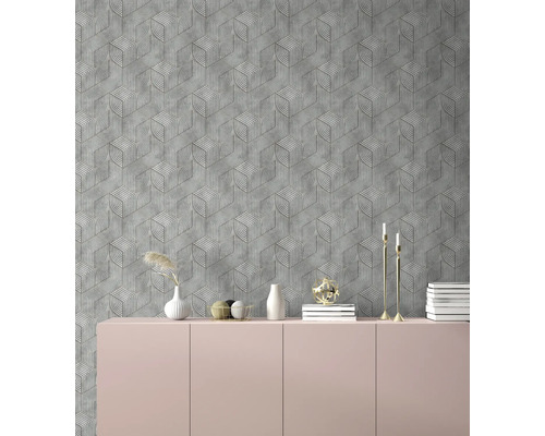 Cameră de zi cu tapet geometric gri și bufet roz