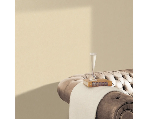 Decor de perete cu canapea, carte și pahar