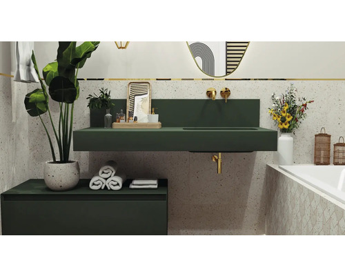 Baie cu lavoar, dulap inferior, oglindă și plante