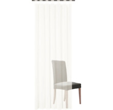 Cortină în fața unui scaun