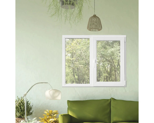 Fereastră cu două canaturi într-un spațiu de locuit