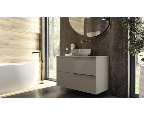 Baie cu dulap de bază pentru lavoar, chiuvetă și cadă