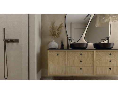 Baie cu lavoar, două chiuvete și oglinzi