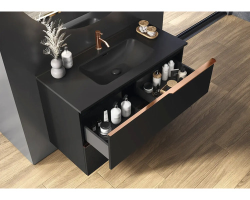 Dulap de lavoar cu sertar deschis în baie