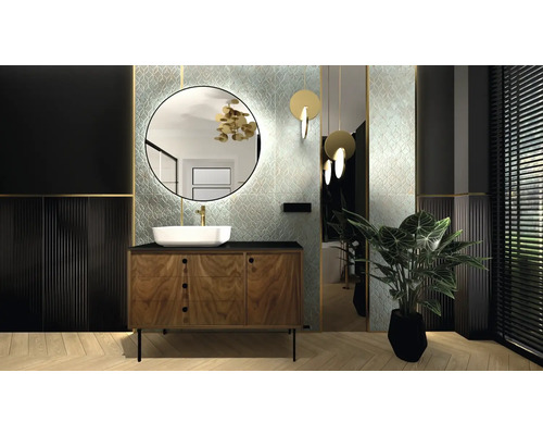 Baie modernă cu chiuvetă, oglindă și plante