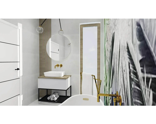 Baie cu lavoar, oglindă și cadă într-un design luminos