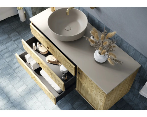 Mobilier de lavabo cu sertare, lavoar așezat și decorațiuni pentru baie