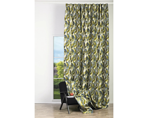 Cortină decorativă cu model abstract și funcție de întunecare în fața ferestrei