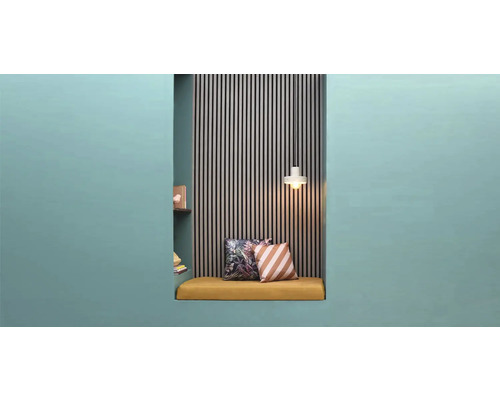 Nișă încorporată cu pernă de șezut, perne, panouri de perete și lampă suspendată