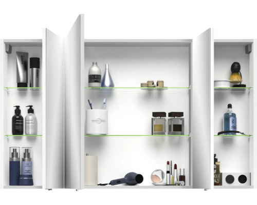 Dulap cu oglindă alb cu rafturi din sticlă și diverse articole de baie