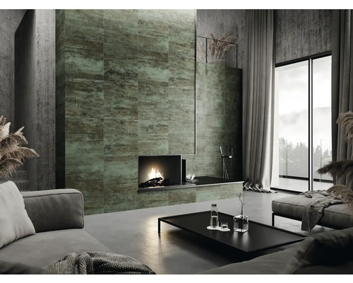 Living modern cu șemineu și plăci de perete cu aspect de piatră pentru o ambianță elegantă