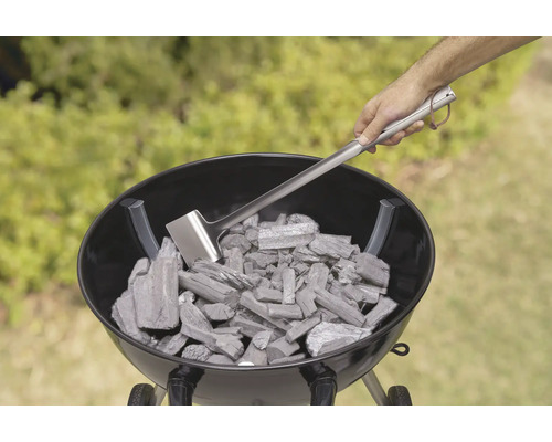 Grătar cu cărbune și lopată pentru cărbune