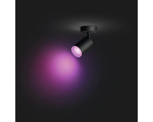 Spot de tavan cu lumină violetă