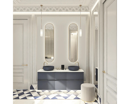 Baie cu lavoar dublu, oglinzi și gresie geometrică
