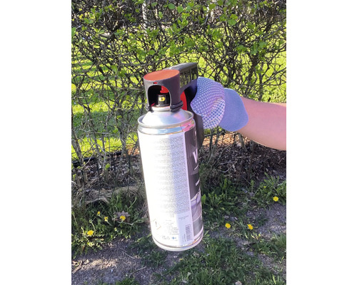 Spray cu pistol de pulverizare în mână