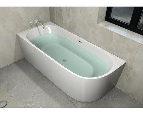 Cadă dreptunghiulară umplută în baie