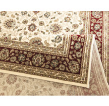 Covor cu model floral
