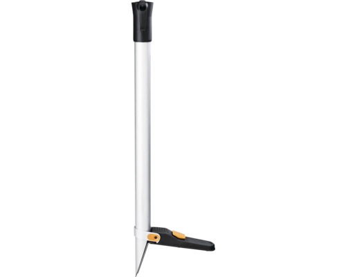 Dispozitiv de scos buruieni Fiskars cu mâner lung pentru lucrări de grădinărit