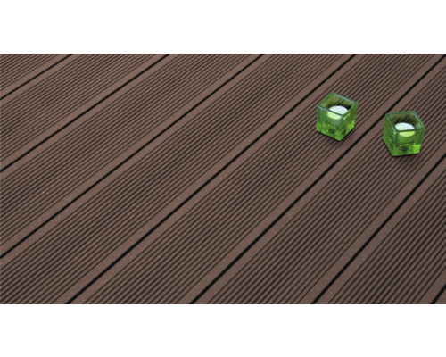 Pardoseli din lemn cu două lumânări tip pastilă