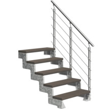 Scară cu balustradă metalică și trepte din lemn
