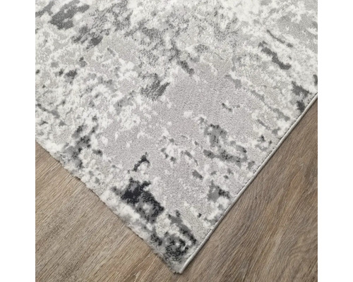 Covor cu model abstract