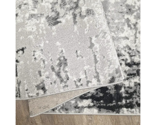 Covor cu model abstract